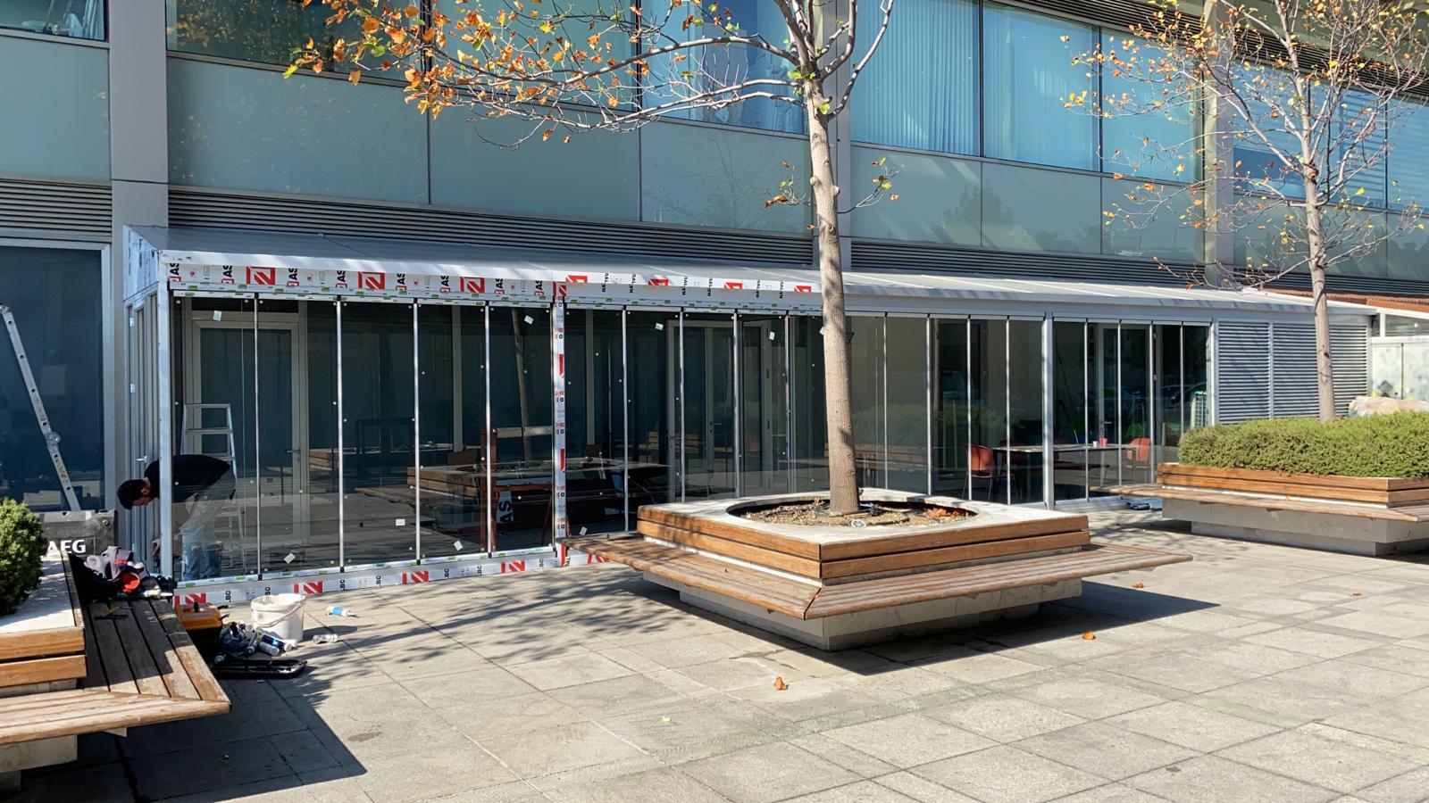 Kış Bahçesi Ve Giyotin 75